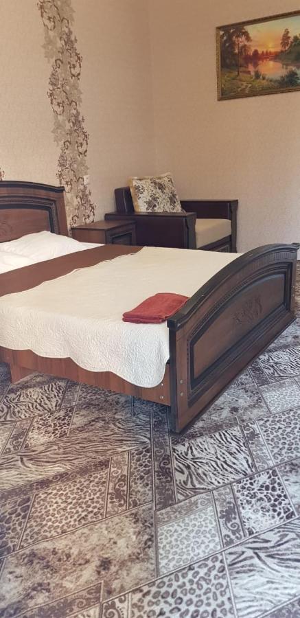 Arins-Park Hotel Otradnoe Luaran gambar