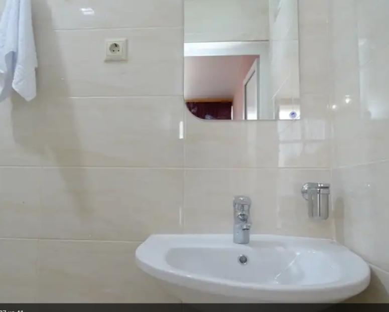 Arins-Park Hotel Otradnoe Luaran gambar